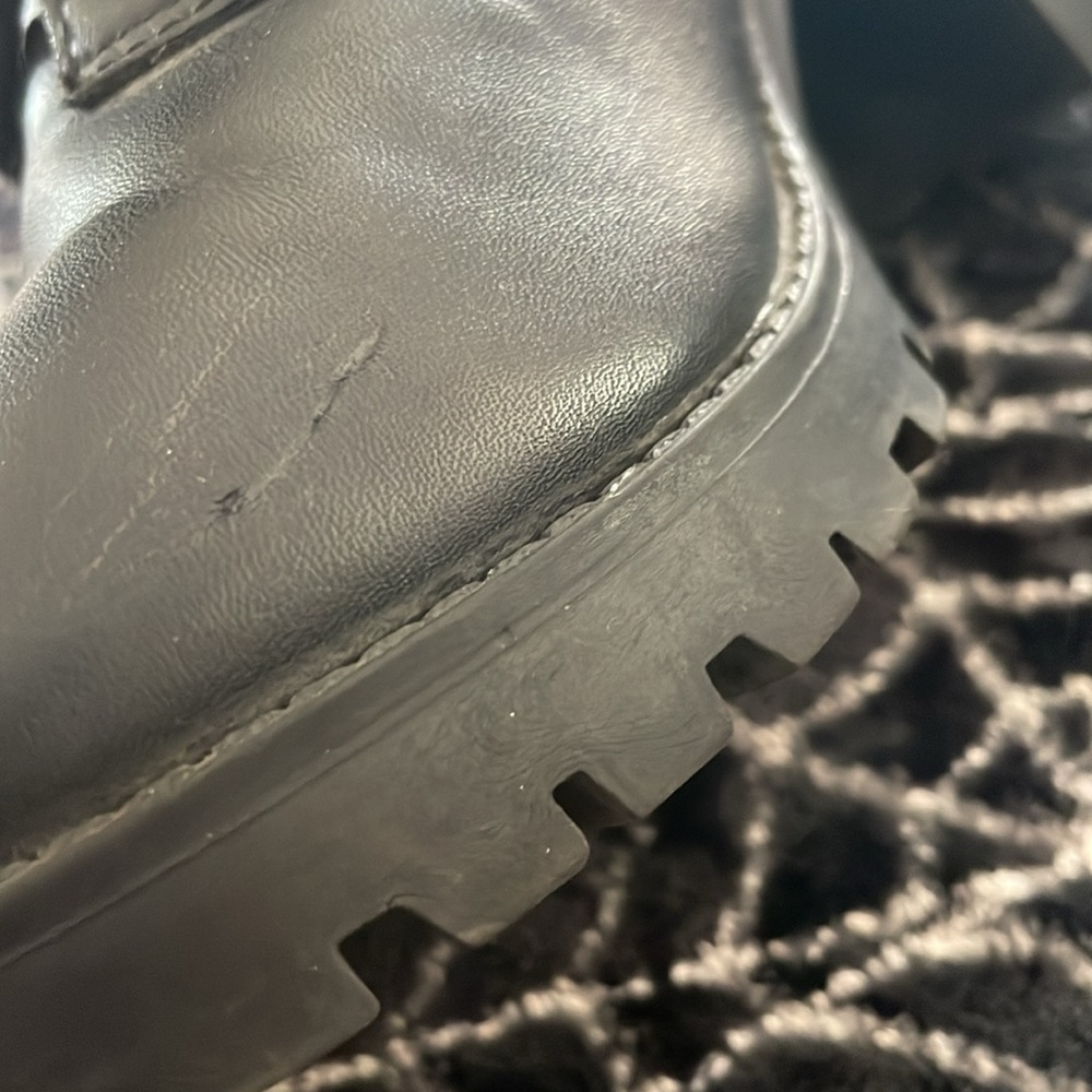 Witchy boots - Picture 2 of 10
